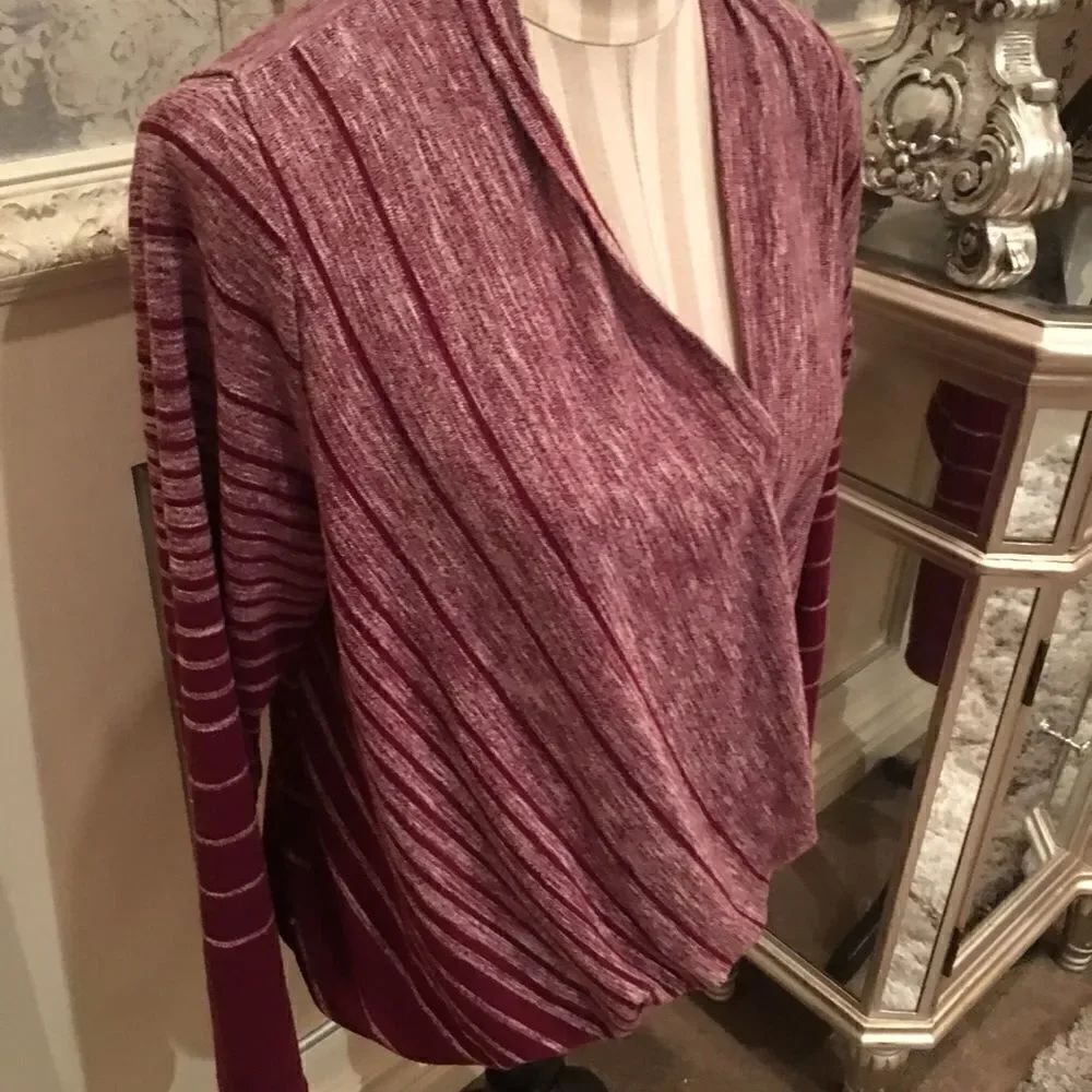 Max Studio Cross Cross Pink n Red - Picture 2 of 8